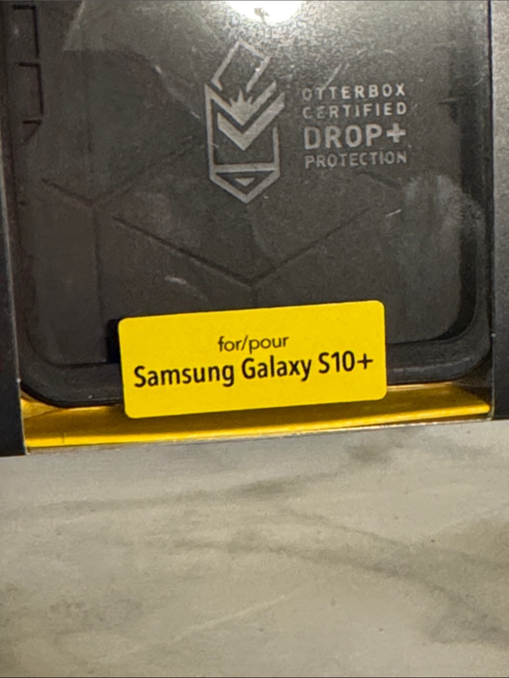 OtterBox Commuter Series Case for Samsung Galaxy S10+ — Black with Gold Accent - Picture 2 of 4